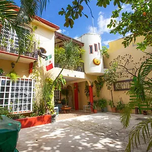 la-casa-del-almendro.allrivieramayahotels.com/