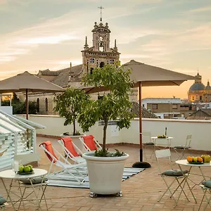 Santa Paula Pool & Luxury Apartment Seville