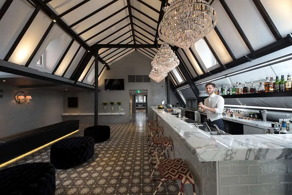 Mayfair Hotel Adelaide