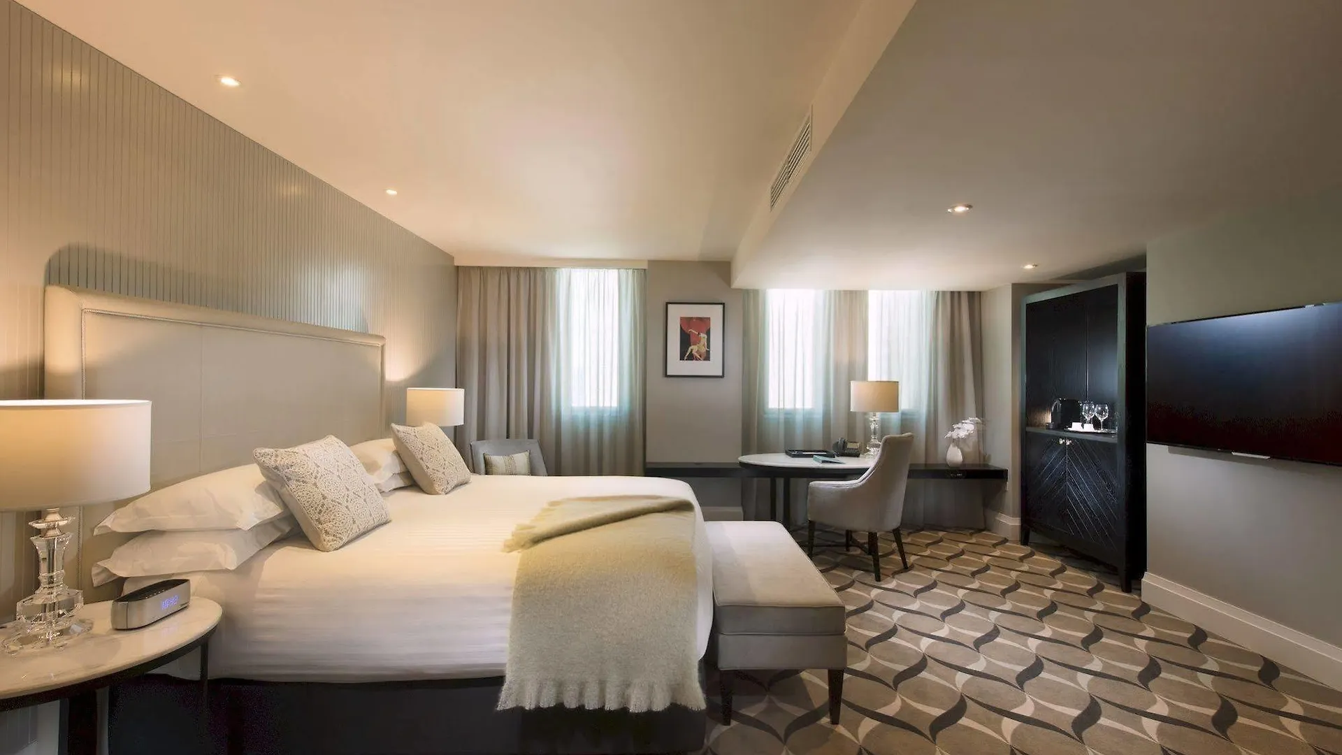 Mayfair Hotel Adelaide