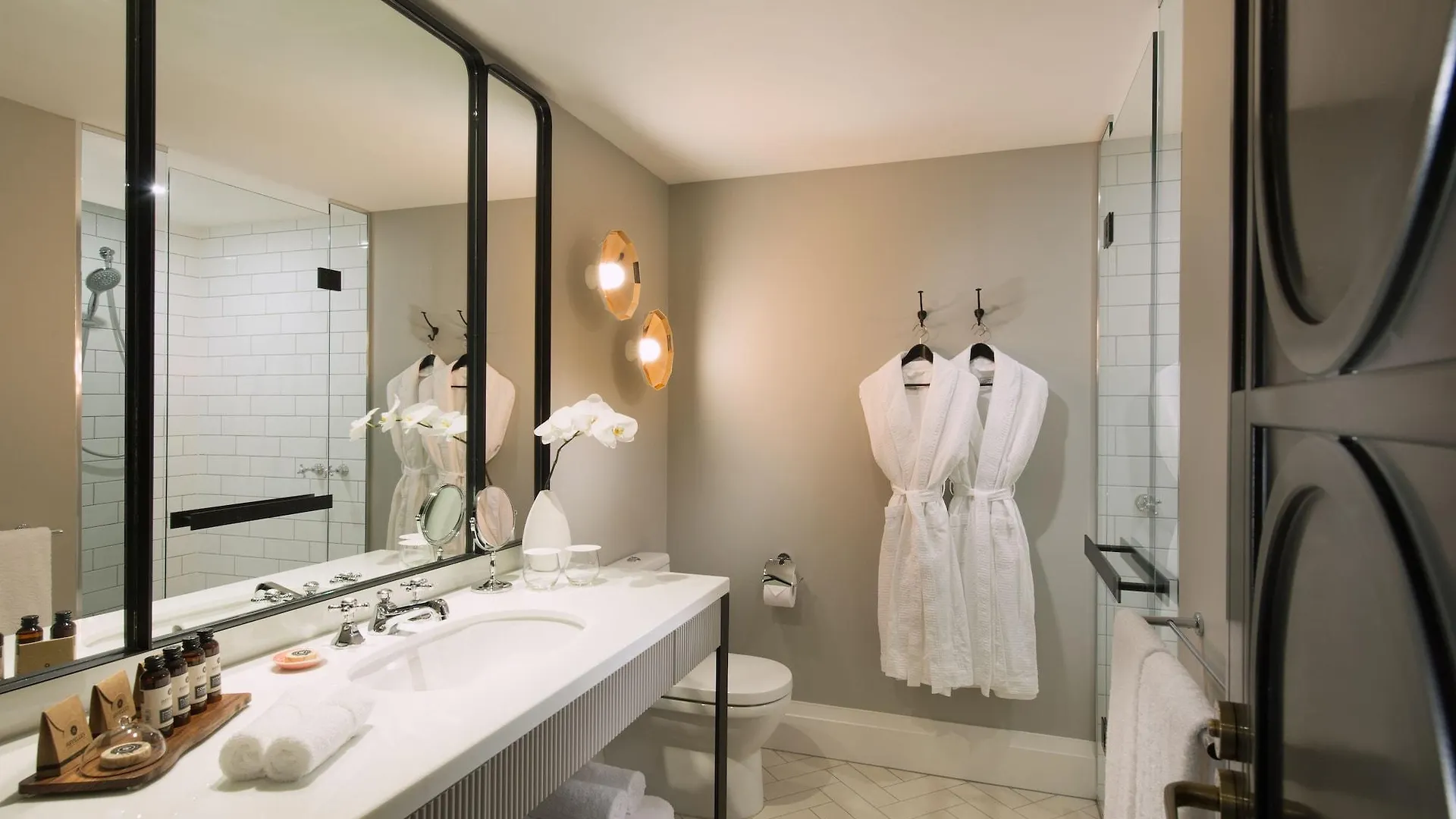 *****  Mayfair Hotel Adelaide Australien
